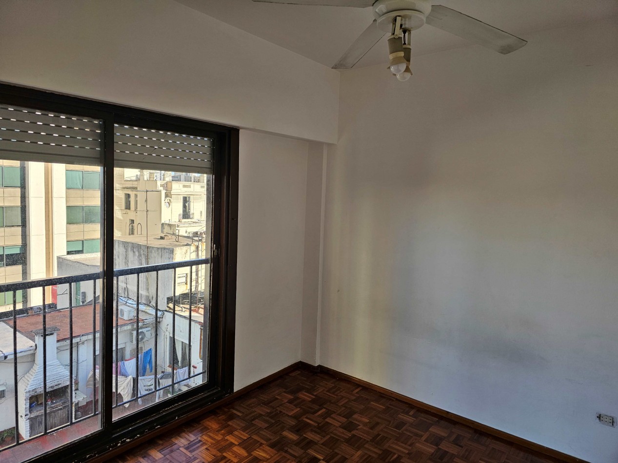 Centro - San Nicolas. 2 Amb Piso Alto, Apto Credito, Bño y Coc.