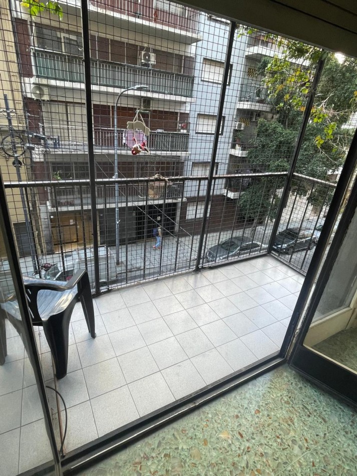 Semipiso balcon frente 84 m2. Living 3 dorm, Balvanera