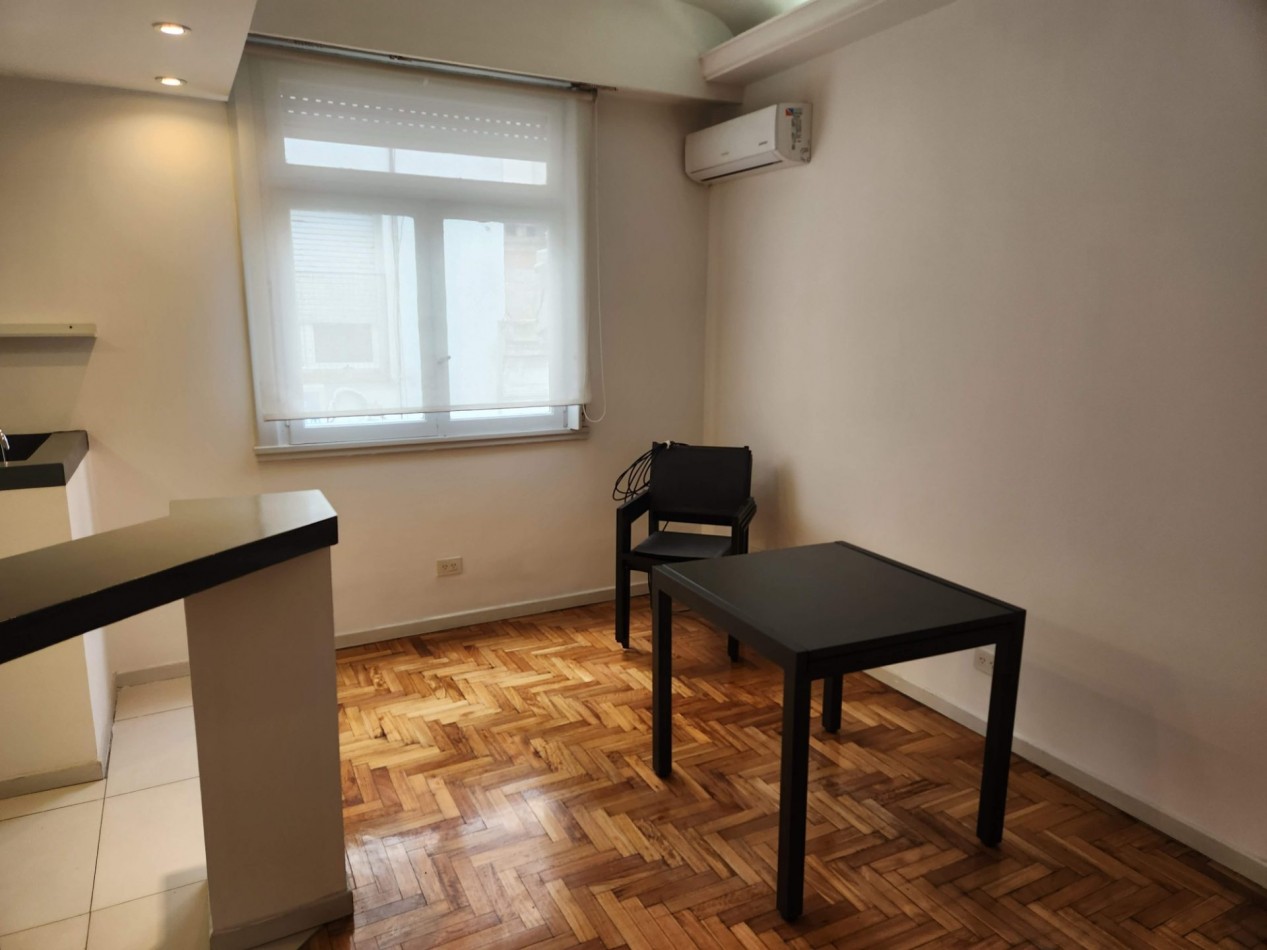 2 Amb 43 m² Totalmente a Nuevo, a 120 m del Subte "A", Plaza Flores.
