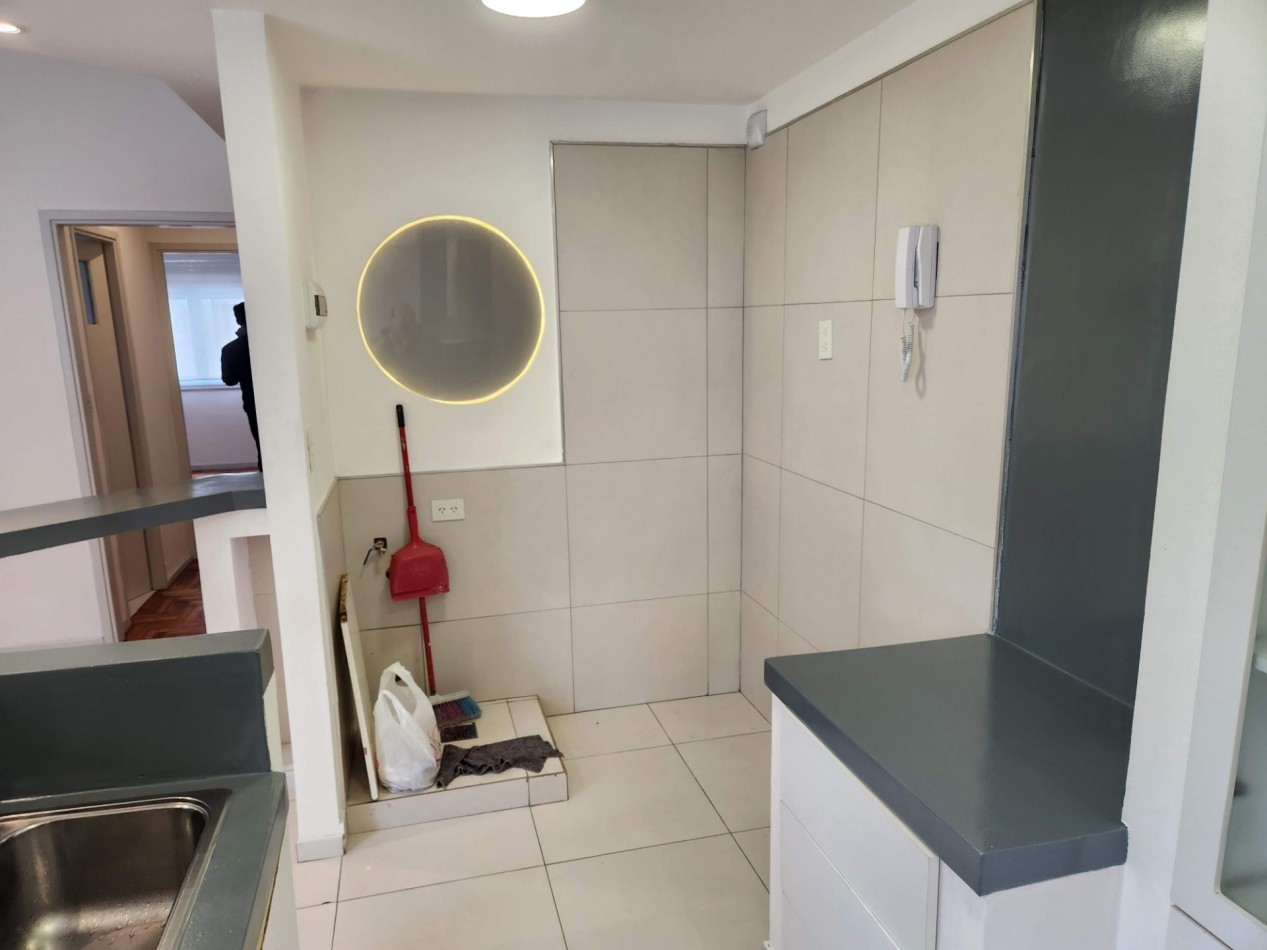 2 Amb 43 m² Totalmente a Nuevo, a 120 m del Subte "A", Plaza Flores.