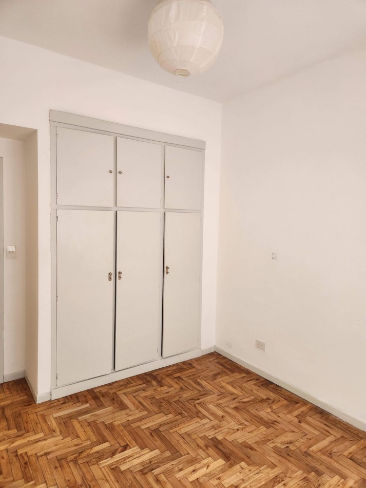 2 Amb 43 m² Totalmente a Nuevo, a 120 m del Subte "A", Plaza Flores.