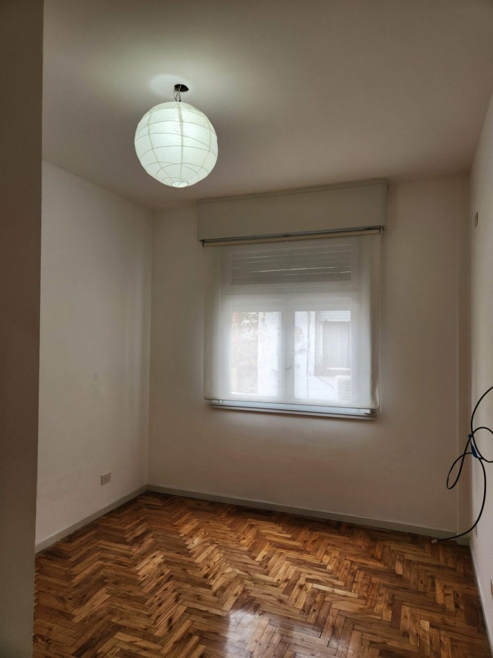 2 Amb 43 m² Totalmente a Nuevo, a 120 m del Subte "A", Plaza Flores.
