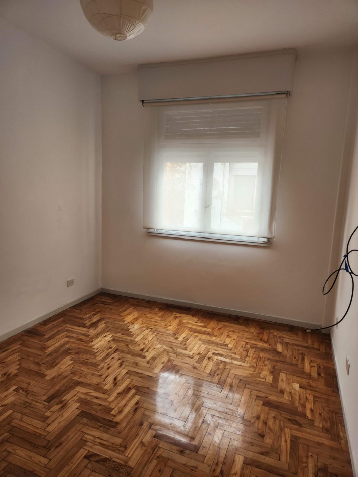 2 Amb 43 m² Totalmente a Nuevo, a 120 m del Subte "A", Plaza Flores.