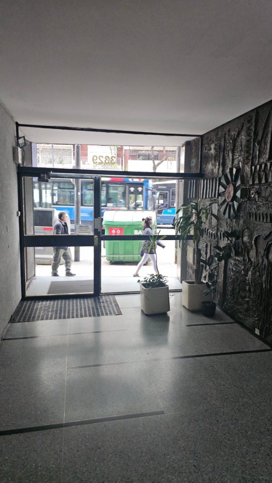 1 amb en venta en zona de Alto Palermo, apto prof. Sobre Av. Santa Fe. Interno.