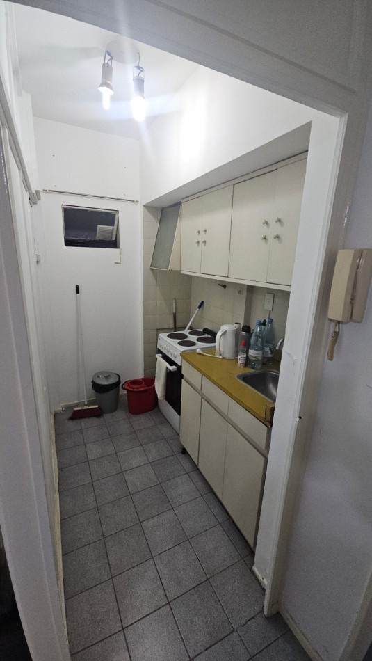 1 amb en venta en zona de Alto Palermo, apto prof. Sobre Av. Santa Fe. Interno.