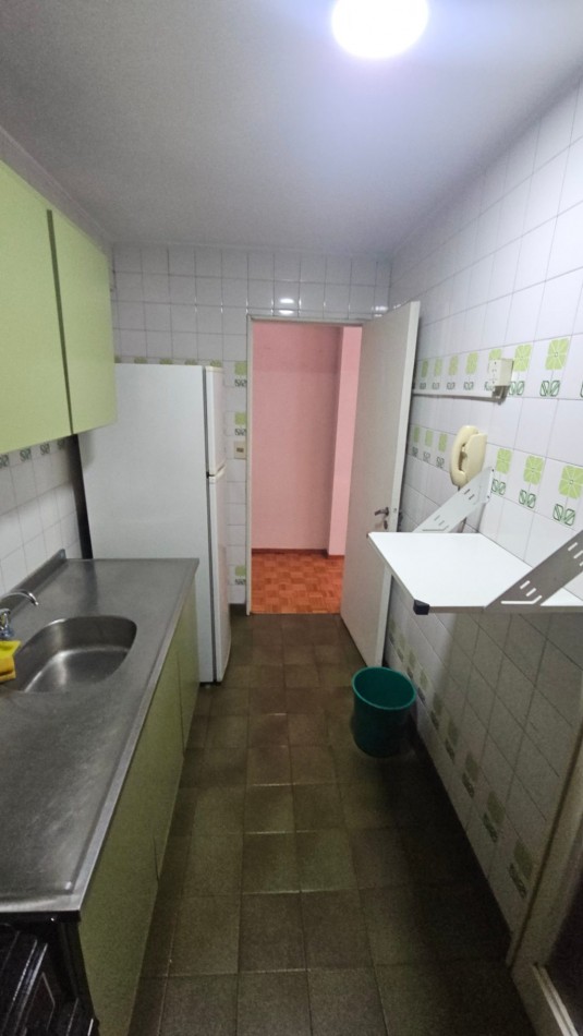 2 Amb en Alquiler en San Nicolas. Tucuman y Callao. Apto Prof. Bcon Frente