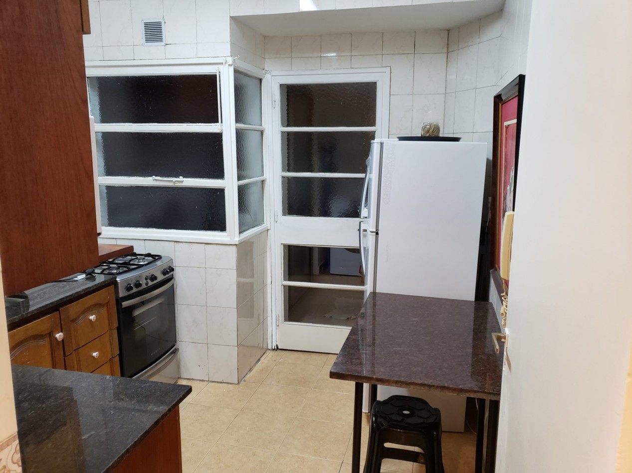 3 amb con patios en Recoleta, en venta. Bño y toilette, baulera