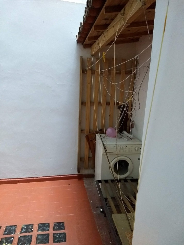 3 amb con patios en Recoleta, en venta. Bño y toilette, baulera