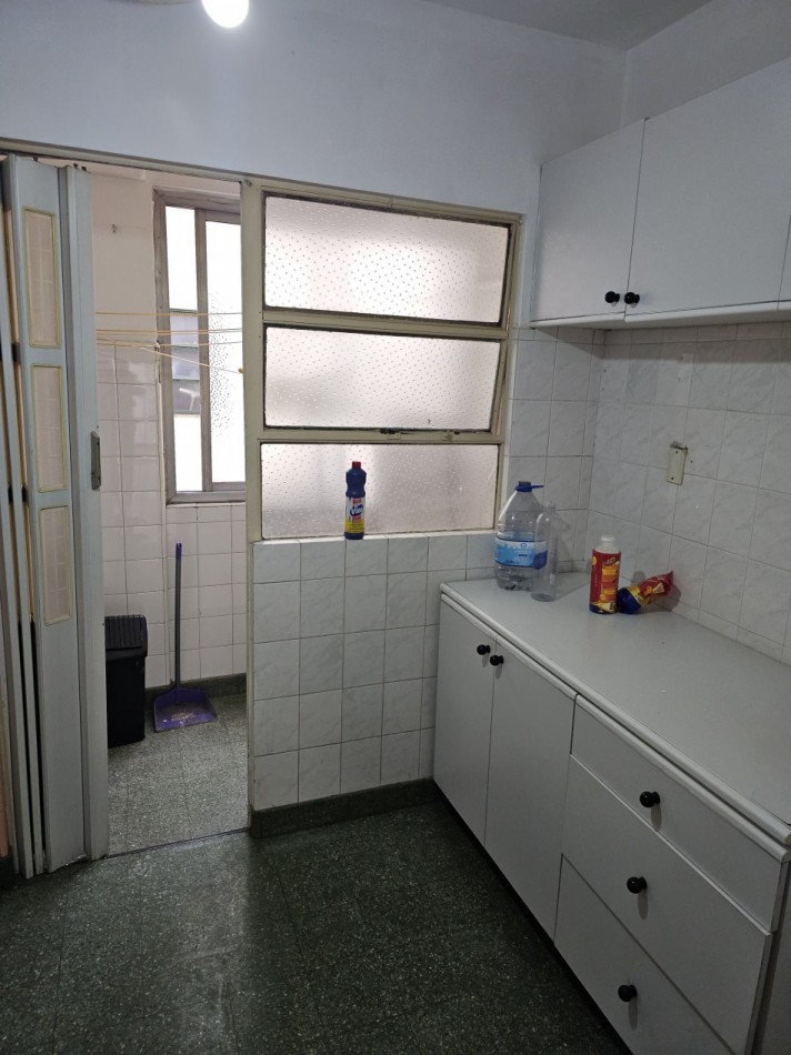 Caballito. Alquiler. 3 Amb con Balcon Cfte.