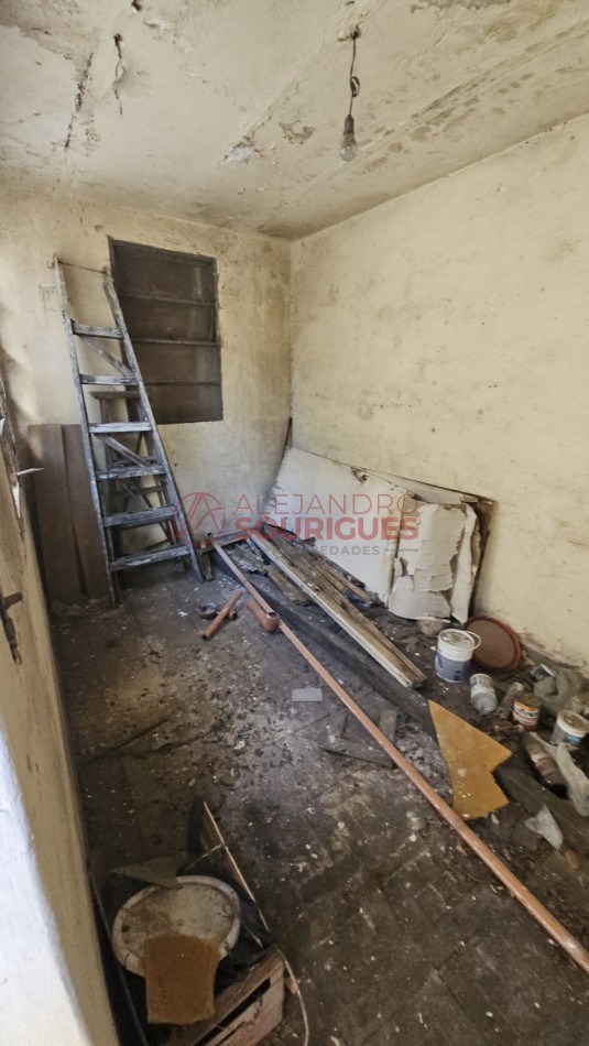 PH en venta en Palermo. Piso unico con entrada independiente. A refaccionar. 210,60 m2