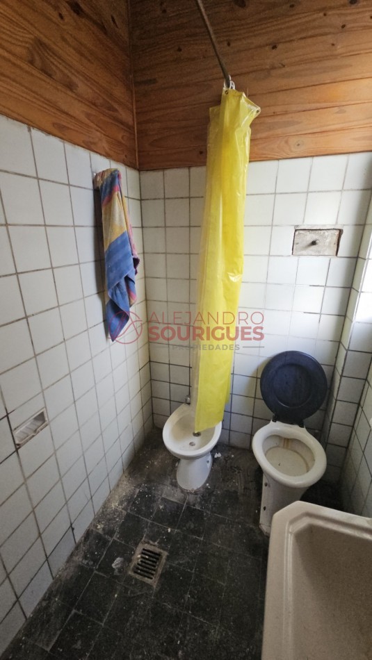 PH en venta en Palermo. Piso unico con entrada independiente. A refaccionar. 210,60 m2