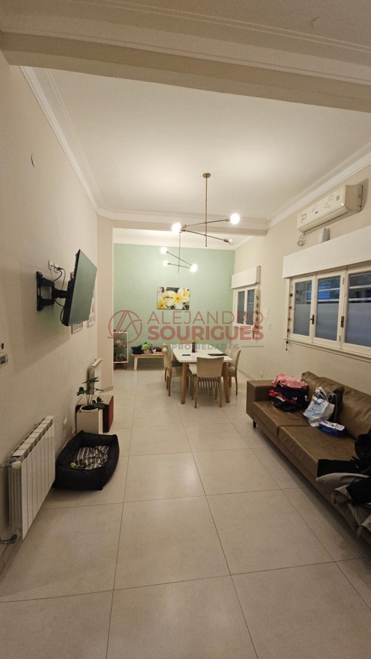Departamento en Venta Apto Profesional con Entrada Independiente a la calle en Villa Urquiza.