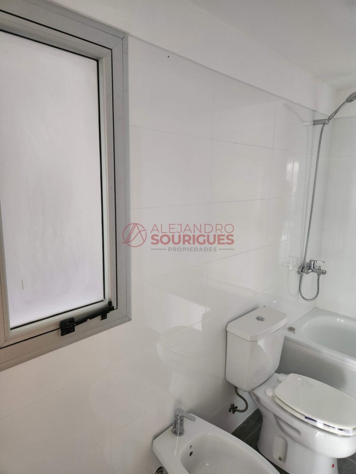 Departamento de 1 Amb, 42 m² con Balcon, Bño y Toilette, en Venta en Belgrano R