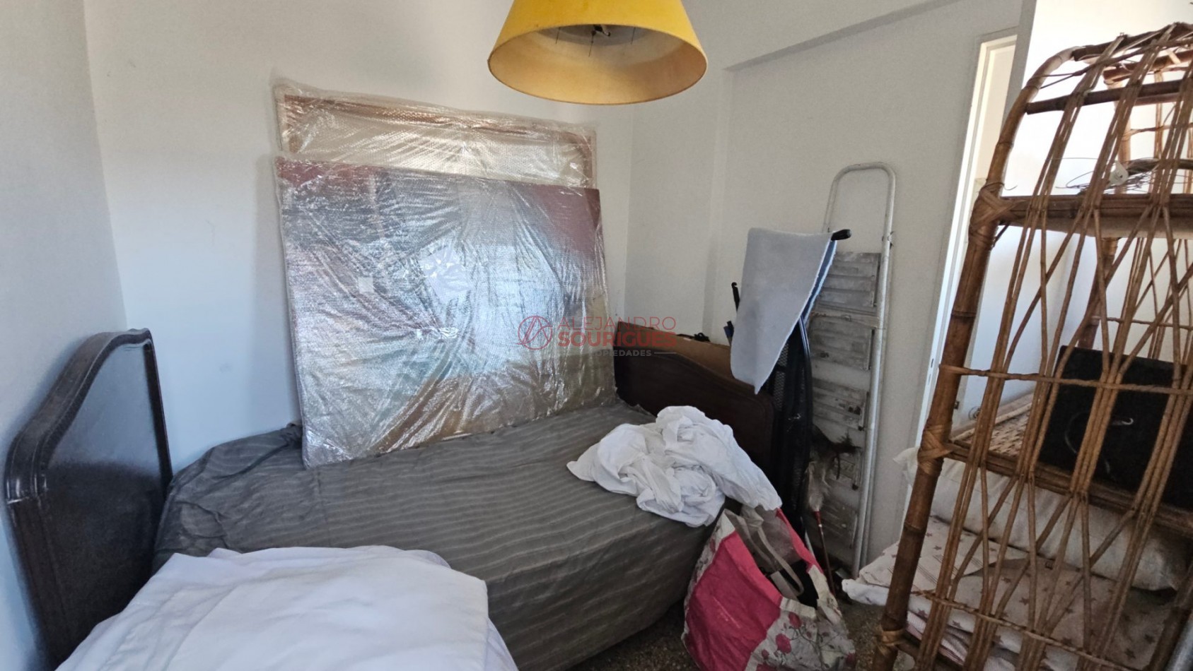 Retiro. S/piso 3 ambientes con dep serv. en alquiler, amoblado y equipado. 79m2