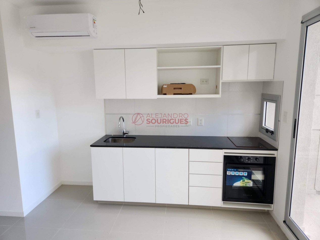 Departamento de 1 Amb, 42 m² con Balcon, Bño y Toilette, en Venta en Belgrano R