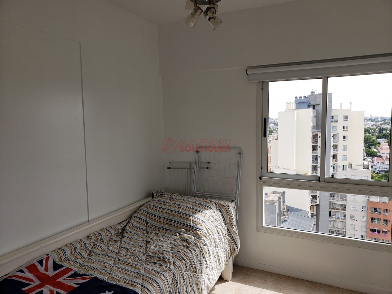 En Venta, 3 Amb con Balcon Terraza, Cochera y Baulera, Alquilado, con Renta