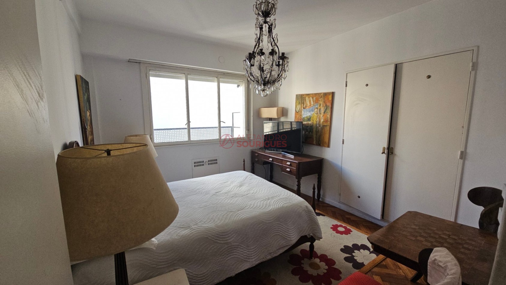 Retiro. S/piso 3 ambientes con dep serv. en alquiler, amoblado y equipado. 79m2