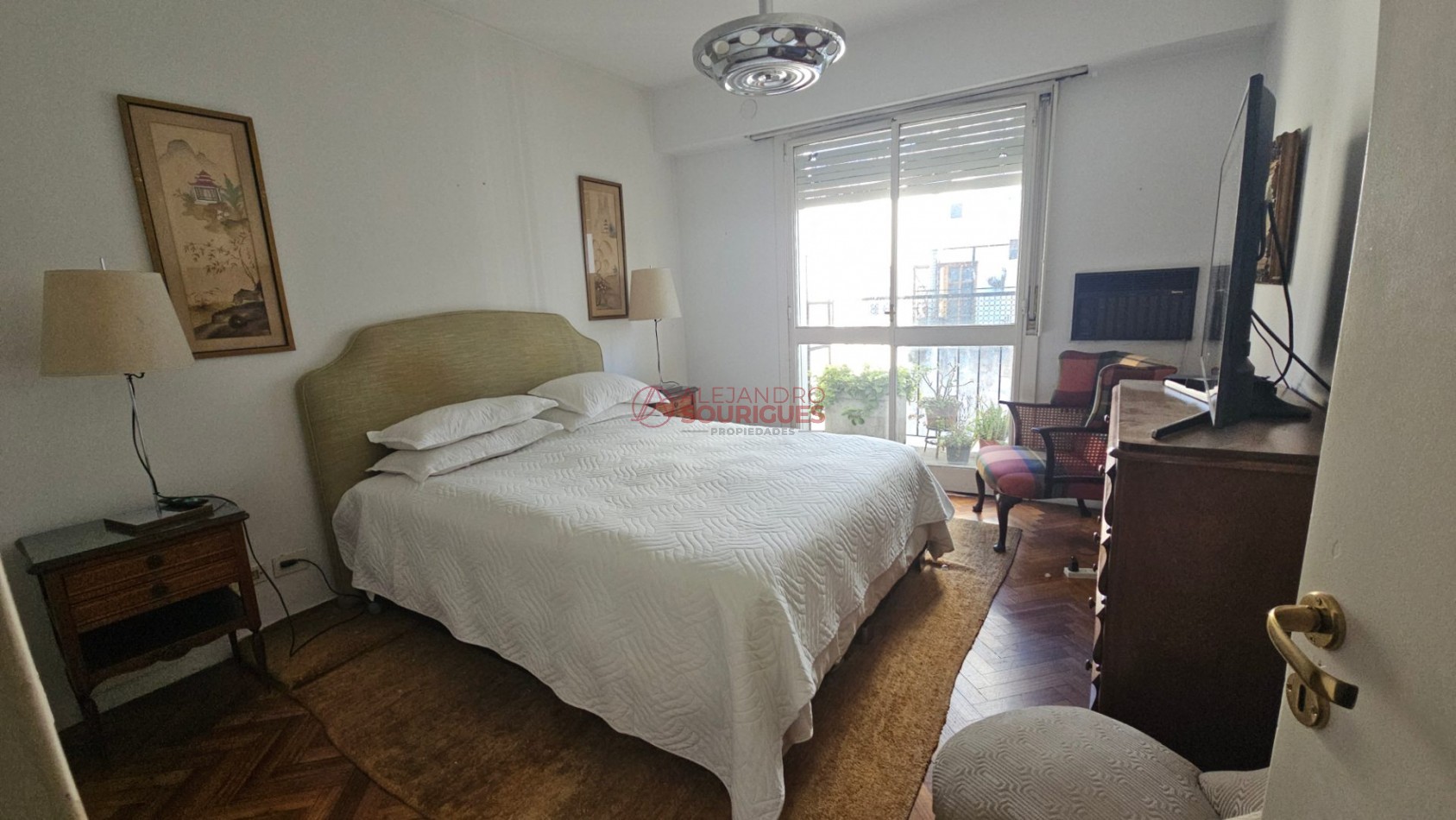 Retiro. S/piso 3 ambientes con dep serv. en alquiler, amoblado y equipado. 79m2