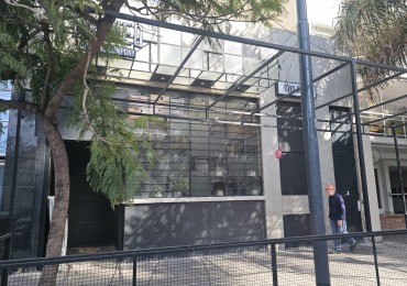 Local de 530 m2 sobre Av. del Libertador al 6100. Lote propio